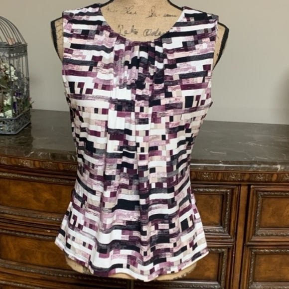 Calvin Klein Pleated Neckline Sleeveless Top Women's Medium Petite PM White EUC - Picture 1 of 6